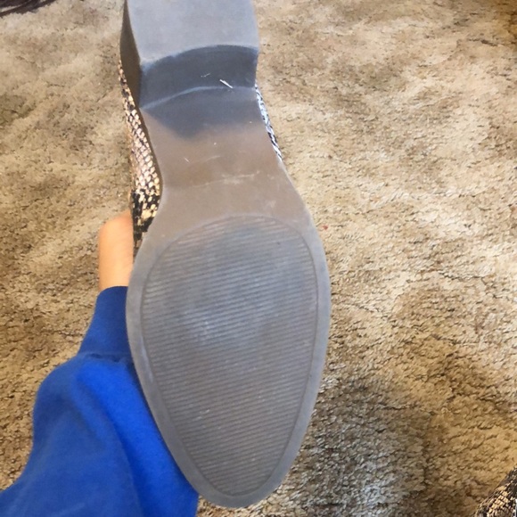 Snakeskin boots - Picture 2 of 3